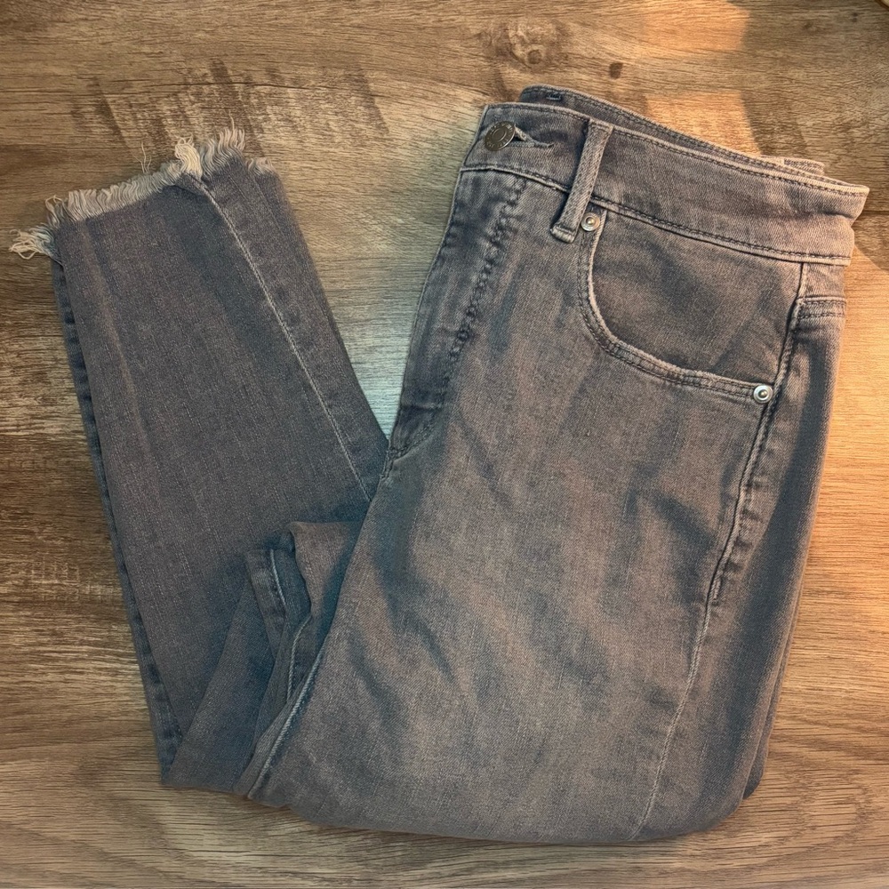 LOFT size 4 grey jeans